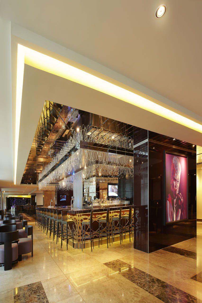 Megapolis Hotel Panama Eksteriør bilde The bar at the lobby