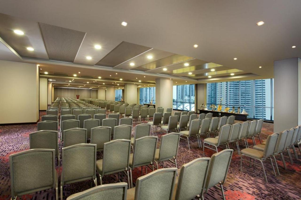 Megapolis Hotel Panama Eksteriør bilde Meeting room