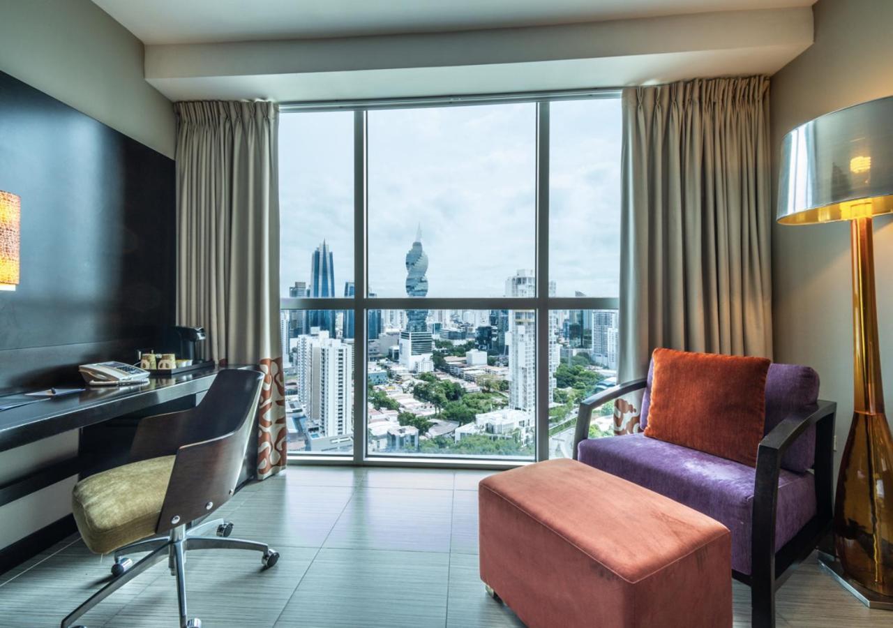 Megapolis Hotel Panama Eksteriør bilde A room at the hotel