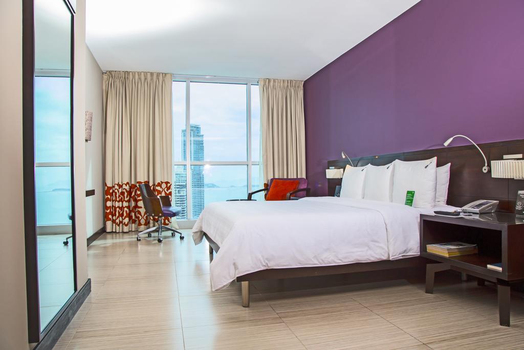 Megapolis Hotel Panama Eksteriør bilde A room at the hotel